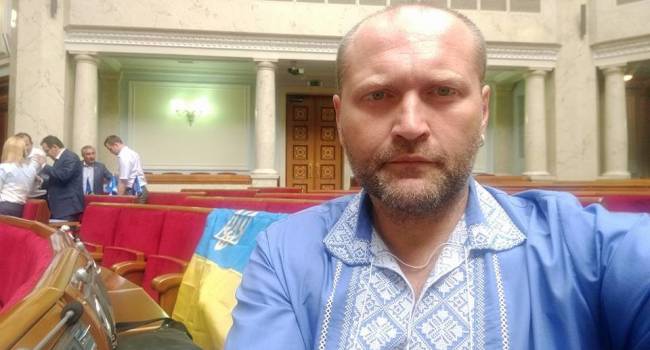 Береза: некомпетентность и «моносброд» правят бал, и разрушают устои государства, а от былой общности остались лишь воспоминания