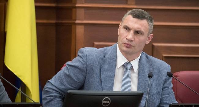 Политолог: «ОПЗЖ» и «Слуга народа» делают еще один шаг, чтобы сделать Кличко неким «ручным» мэром, при провластном большинстве Политолог: «ОПЗЖ» и «Слуга народа» делают еще один шаг, чтобы сделать Кличко неким «ручным» мэром, при провластном большинстве