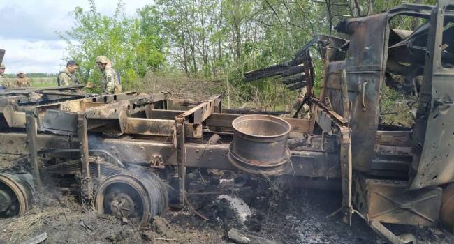 Уничтожили военный грузовик боевиков с наемником: Боевики «ДНР» понесли летальные потери