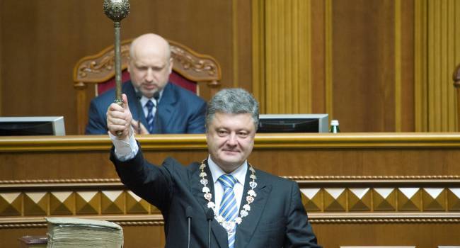 Президентство Порошенко является результатом консенсуса олигархов, и у пятого президента были перед ними определенные обязательства - Жвания