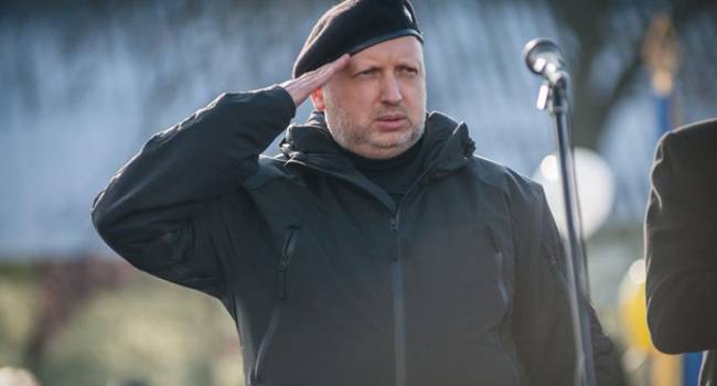 Александр Турчинов озвучил приоритет Петра Порошенко