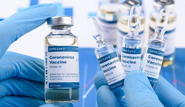 В ВОЗ ожидают первую вакцину от коронавируса к середине 2021 года 