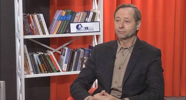 Кочетков: Для боевиков ОРДЛО пребывание на передовой - это единственная возможность заработать деньги, а перемирие может лишить их этого заработка Кочетков: Для боевиков ОРДЛО пребывание на передовой - это единственная возможность заработать деньги, а перемирие может лишить их этого заработка