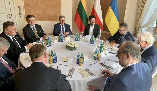 На осень запланирована встреча «Люблинского треугольника» 