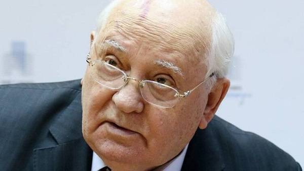 «Слишком поздно обратился»: Горбачев указал на главную ошибку Лукашенко