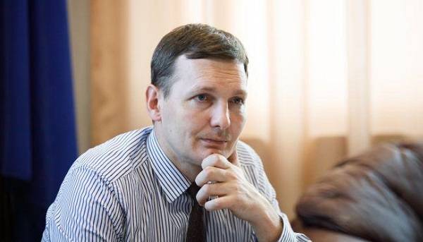 Замглавы МИД прокомментировал опубликованные Ираном данные с «черных ящиков» самолета МАУ Замглавы МИД прокомментировал опубликованные Ираном данные с «черных ящиков» самолета МАУ