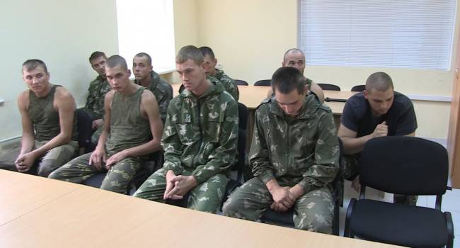 «Вот вам и всё ВДВ РФ»: Бойцы ВСУ на Донбассе захватили в плен псковских десантников