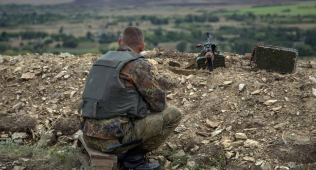 Боевики «встретили Зеленского» на Донбассе обстрелами