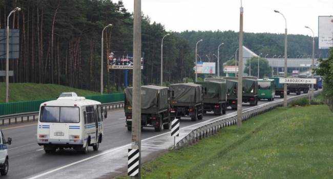 Политолог: танки и военная техника на улицах Минска настораживают