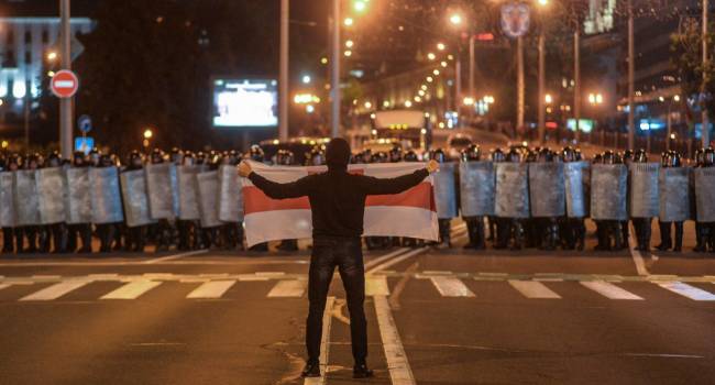 Гордон: В Беларуси появляется новое поколение, которому чужды эти чертовы советские принципы