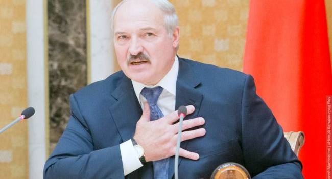 Юрист-международник: Лукашенко мог уйти красиво, как Аугусто Пиночет или Фредерик де Клерк, а уйдет как Чаушеску, Каддафи