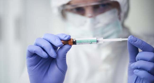 «Необходимо было провести все тесты»: в Германии раскритиковали российскую вакцину против коронавируса
