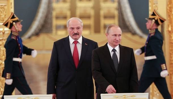 «При первом же запросе»: Лукашенко рассказал о договоренностях с Путиным 