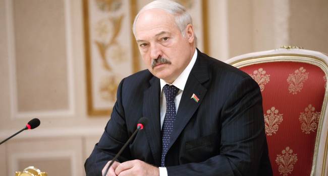 Журналист: Лукашенко до сих пор действующим президентом Украины считает Порошенко Журналист: Лукашенко до сих пор действующим президентом Украины считает Порошенко