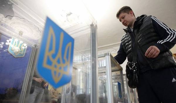 Шмыгаль поручил Минздраву разработать рекомендацию для проведения местных выборов Шмыгаль поручил Минздраву разработать рекомендацию для проведения местных выборов