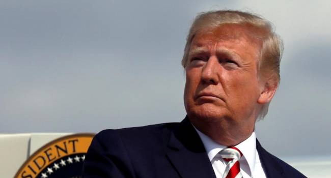 Трамп запугивает американцев: Байден наводнит страну мигрантами, практически разрушив границы США и лишив американцев Родины