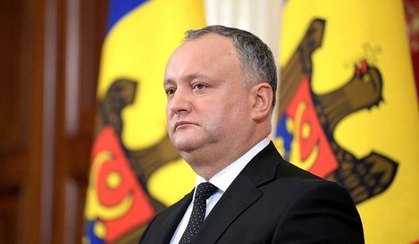 Президент Молдовы заявил, что готов на себе испытать российскую вакцину от COVID-19