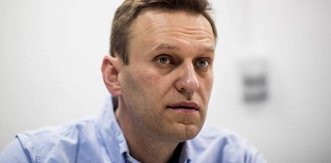 «Все документы к транспортировке готовы, но нет отмашки Путина»: Супруга Навального лично обратилась к главе Кремля