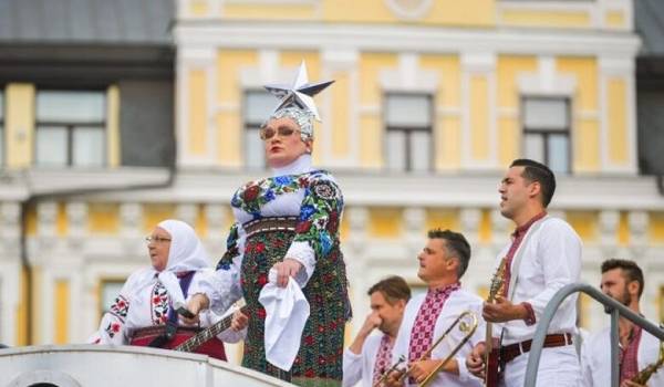«К нам даже никто не обращался»: вокруг сегодняшнего концерта ко Дню Независимости разгорелся нешуточный скандал «К нам даже никто не обращался»: вокруг сегодняшнего концерта ко Дню Независимости разгорелся нешуточный скандал
