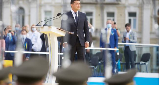 Политолог рассказал, чье творчество скрывается за скандальным текстом Зеленского ко Дню Независимости Политолог рассказал, чье творчество скрывается за скандальным текстом Зеленского ко Дню Независимости