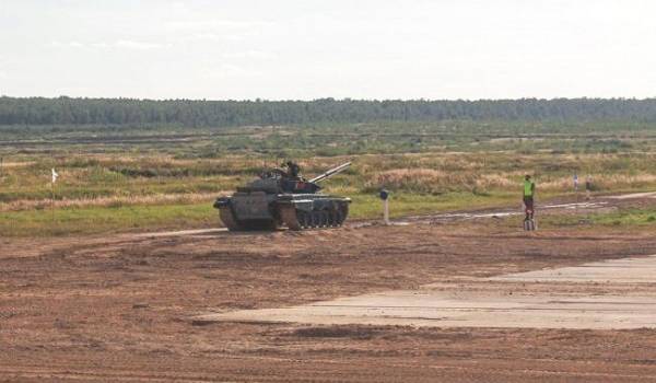 Минобороны Беларуси приведет в готовность танковый батальон