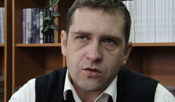 Шантаж и подкуп: Бабин назвал сумму, которую готова заплатить Россия за поставку воды в Крым Шантаж и подкуп: Бабин назвал сумму, которую готова заплатить Россия за поставку воды в Крым