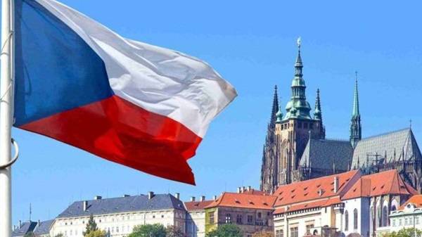 Чехия уже стала лидером в Европе по распространению COVID-19