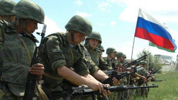 «Что происходит?»: На территорию Беларуси прибыли войска России в полной экипировке 