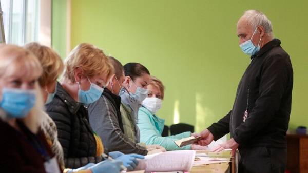 «Будем представлены везде»: у Зеленского поспешили похвастаться результатами местных выборов 