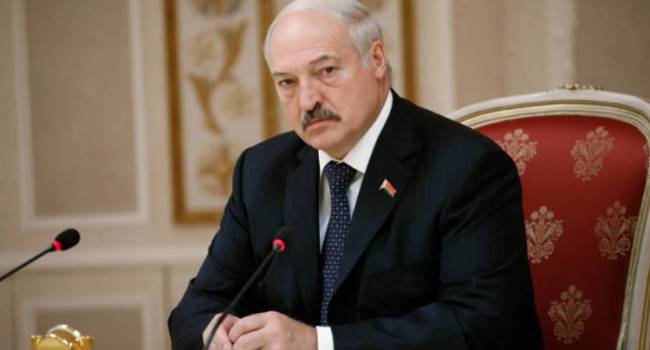 «Пора уезжать из страны»: Эксперт посоветовал Лукашенко покинуть Беларусь