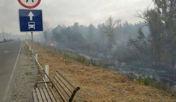 Работа КПП «Станица Луганская» прекращена в связи с пожарами
