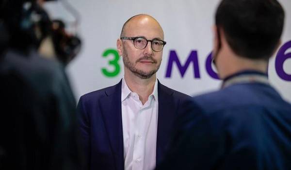 У вертикали власти находятся некомпетентные управленцы, что является угрозой для государства – Гусовский У вертикали власти находятся некомпетентные управленцы, что является угрозой для государства – Гусовский