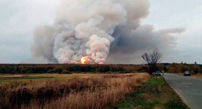 Взрывы на складах под Рязанью: В России экстренно ввели режим чрезвычайной ситуации 