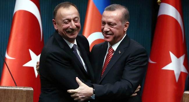 Эрдоган не отрицает возможности введения войск в Азербайджан