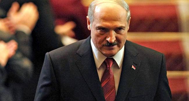 Политолог: «Не только на западе, но и в России прекрасно понимают, что Лукашенко пора уходить»