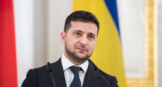 Зеленский до сих пор верит в то, что можно подписать мирный договор с Путиным