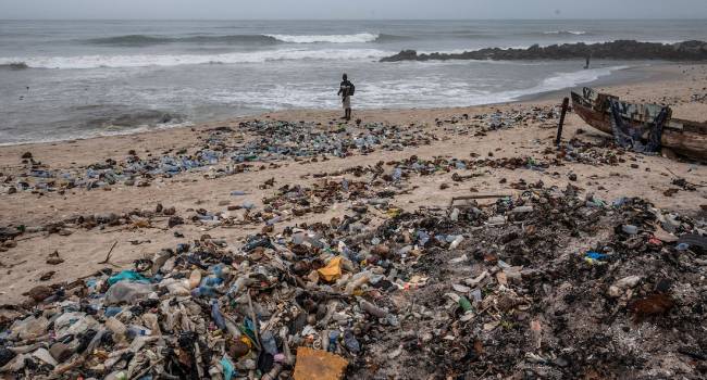 «Делали это на протяжении многих лет»: журналист из Британия обвинил США в загрязнении Тихого океана