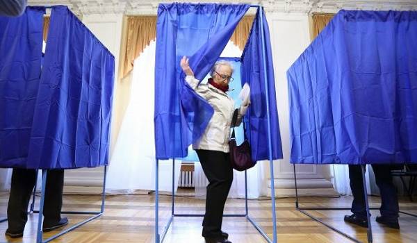«Идеальный способ расставить точки над «и»: политолог спрогнозировала результат «Слуги народа» на местных выборах 