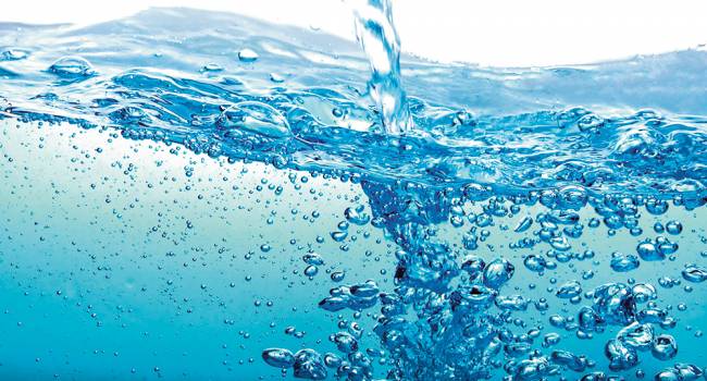 Ученые смогли добыть воду из воздуха 