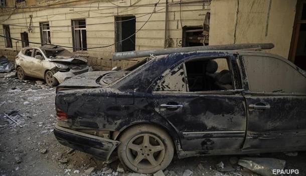 «Семь человек получили ранения»: Армяне ударили артиллерией по школе в Азербайджане 
