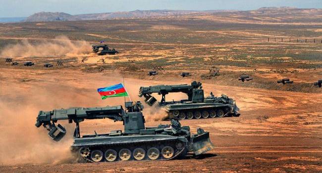 В Армении заявили о широкомасштабном наступлении Азербайджана в Нагорном Карабахе