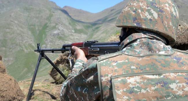 Политолог о войне за Карабах: единственным выходом видится сохранение жизней путем возвращения армян в Армению