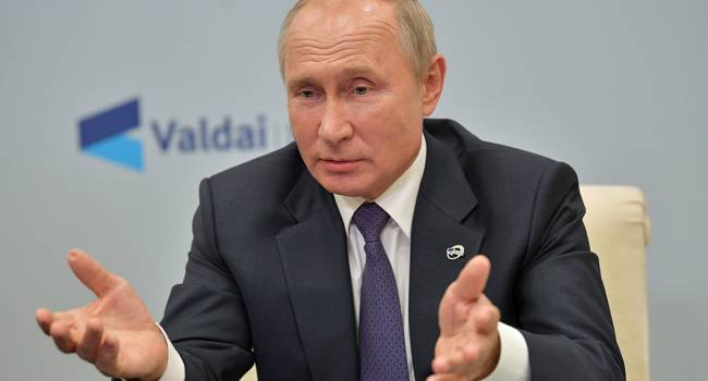 Цимбалюк: Путин везде рассказывает о чудо-вакцине от коронавируса, а сам до сих пор боится выходить из бункера