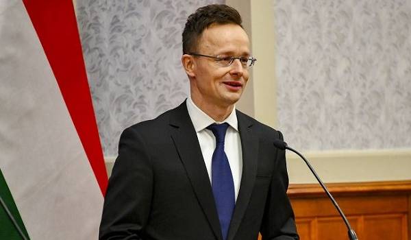 «Отказались от поддержки евроатлантической интеграции»: Сийярто жестко прокомментировал запрет въезда в Украину венгерским чиновникам