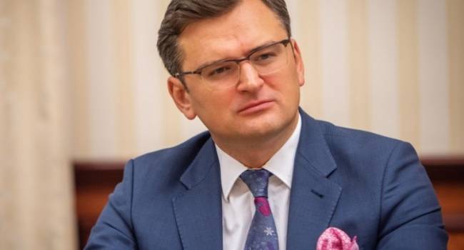 «Предметный разговор о гарантиях безопасности для Украины может выйти на новый уровень»: Кулеба объяснил, зачем Зеленский спрашивал про Будапештский меморандум