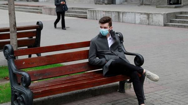 «Каждые 5 – 10 минут теряем гражданина»: эксперт рассказал о коварности коронавируса 