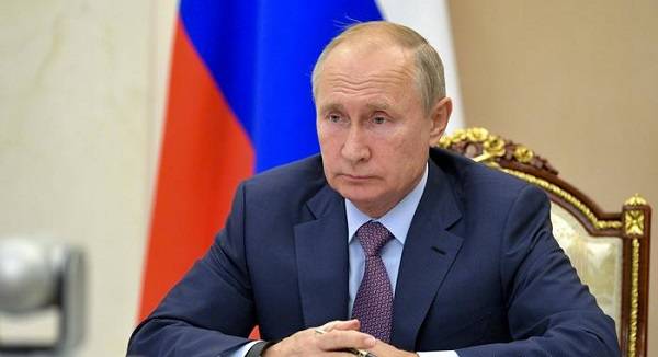 Путин не спешит поздравлять Байдена с победой на выборах президента США: Песков называл причину 