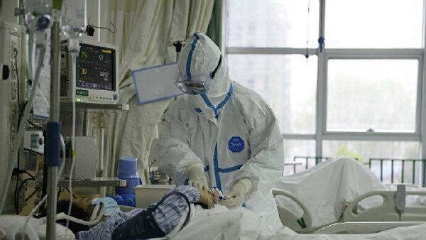 Из-за нехватки коек и врачей в Украине начали прибегать к «медицинской сортировке» пациентов с коронавирусом 