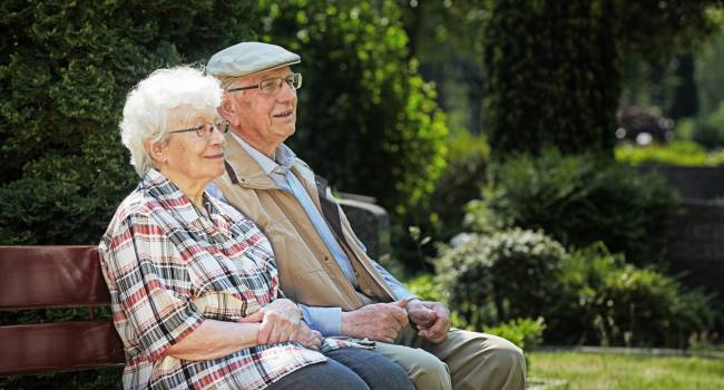 «Это не так опасно, как кажется»: Ученые доказали пользу сидячего образа жизни для пожилых людей 