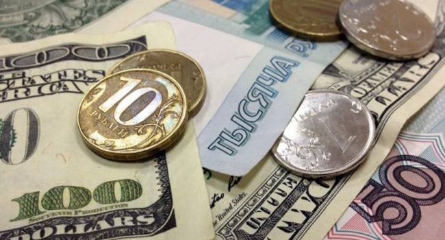 К концу года девальвация только усилится: российский рубль может обесцениться из-за коронавируса